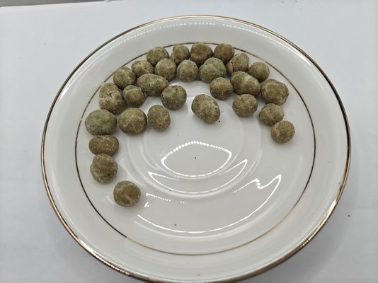 الفول السوداني المغطى بالأعشاب البحرية المغذية اللذيذة عالية البروتين في العبوات السائبة
