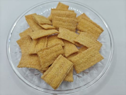 رقائق الأرز المقرمشة بنكهة الشواء الجريئة لعشاق الوجبات الخفيفة المالحة