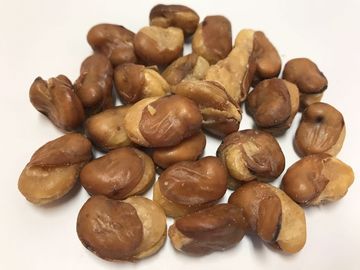 مملح الفاصوليا عريضة ، سناك فود ، فاصولياء صحية محمرة حارة لا صباغ
